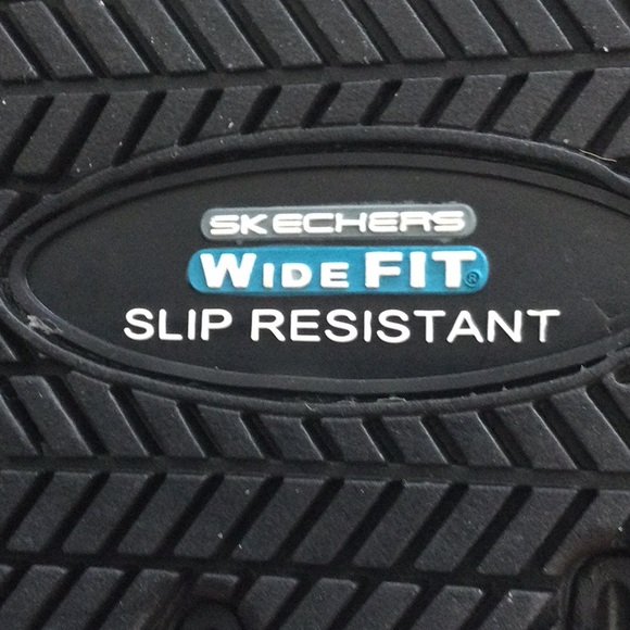 Men's Black Skechers Slip Resistant Shoes NWOT - Picture 4 of 6